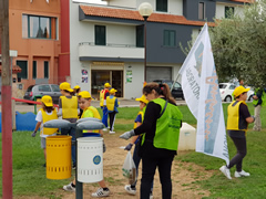 Puliamo il Mondo. Classe V A Noha 05.10.2019